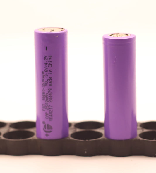 FST 18650 2500mAh